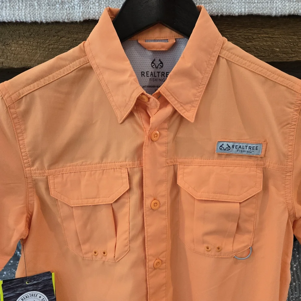 Realtree 🎣🏕 - Picture 2 of 4